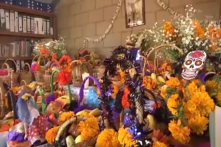 Instalan ofrenda náhuatl en Contla