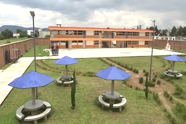 El Itife alista obras en escuelas de nivel básico y medio superior