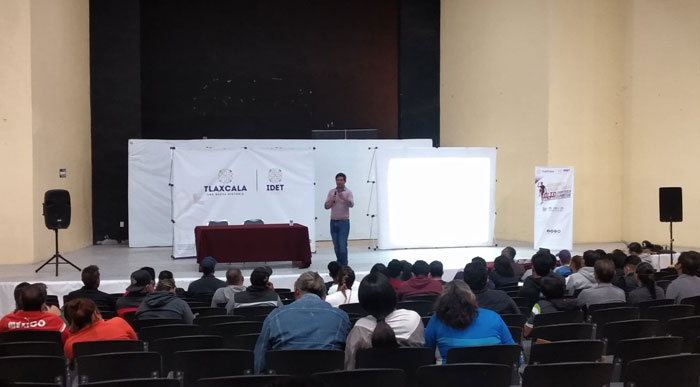 Participan entrenadores en curso organizado por IDET