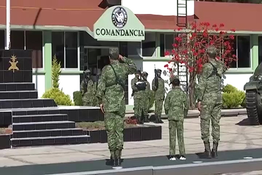 Nombran a Heydi Meza Cortez soldado honorario