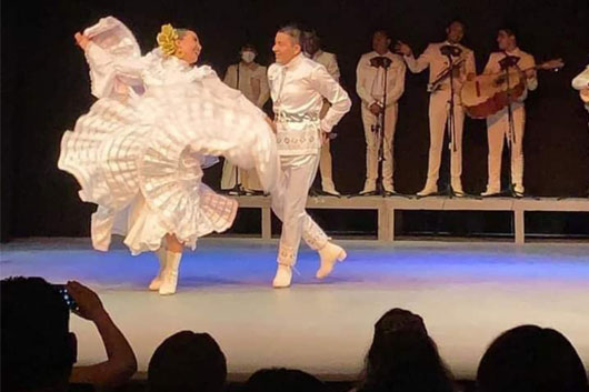 Gira por todo el país, de la compañía estatal de Danza Folklórica de Tlaxcala