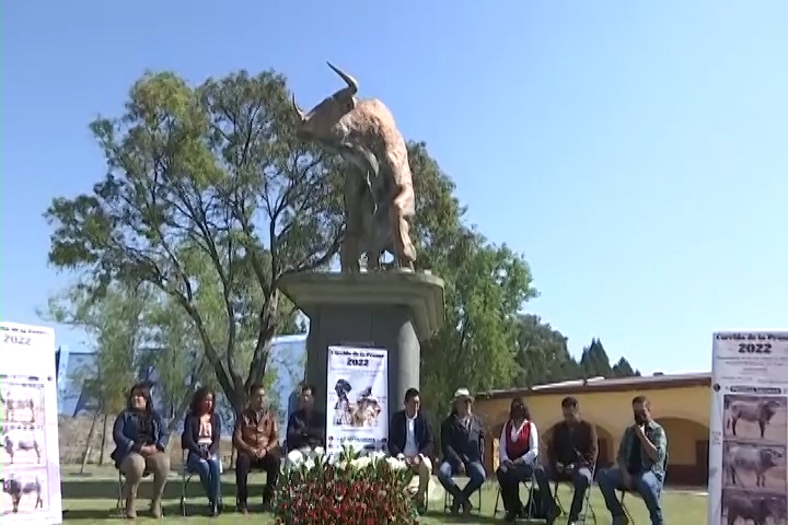 Presentó UPET cartel taurino de la 