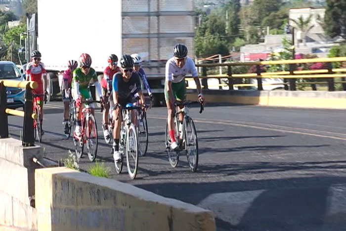 Entrenan seleccionados de ciclismo para Juegos Nacionales