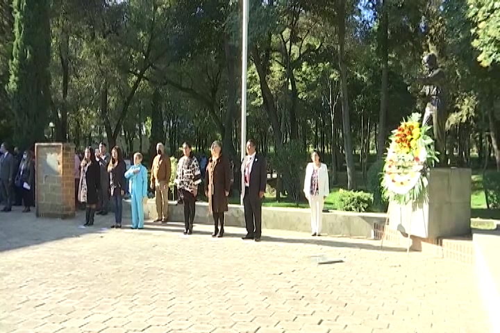 Conmemora Gobierno del Estado 117 aniversario del natalicio del escritor tlaxcalteca Miguel N. Lira Álvarez