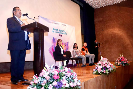 Realiza ICATLAX foro de emprendimiento 2022