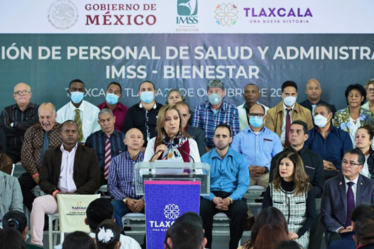 Entregó gobernadora Lorena Cuéllar 300 bases a personal de salud y administrativo de IMSS-Bienestar