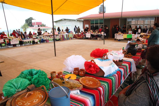 Preescolar de Teolocholco realiza primera muestra de platillos tradicionales