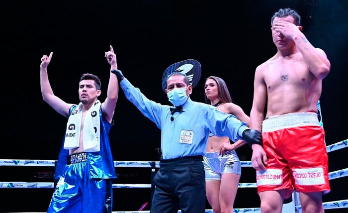 Debutó Brandon Velázquez en el boxeo profesional