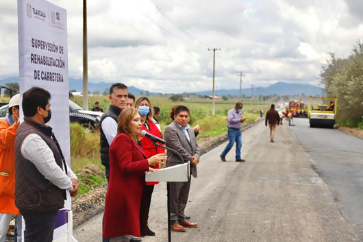 Supervisó gobernadora Lorena Cuéllar rehabilitación de carretera Xaltocan-Muñoz