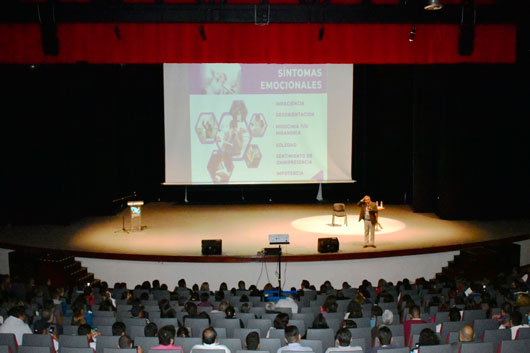 Clausura CECYTE–EMSAD semana de capacitación docente con ponencia magistral