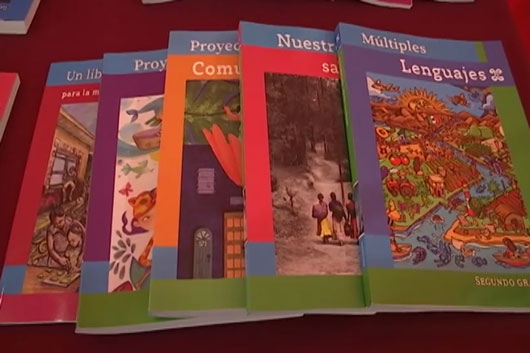 Distribuyó SEPE más de un millón de libros de textos en la entidad