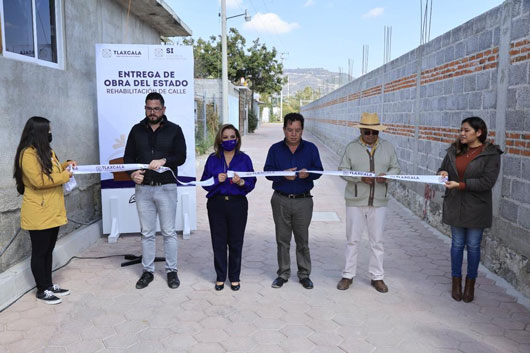 Entregó gobernadora Lorena Cuéllar obra pública en Totolac