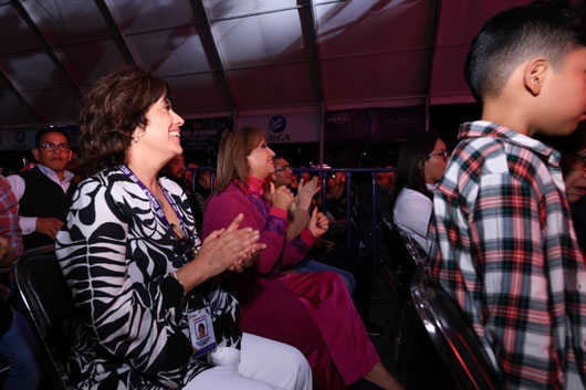 Gran inauguración de feria con la presentación de Margarita 