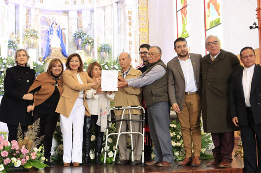 Atestigua Gobernadora ceremonia para reconocer el arte efímero de Huamantla