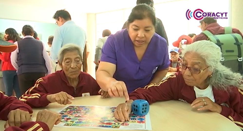 Agradecieron adultos mayores de Tepetitla apertura de la 