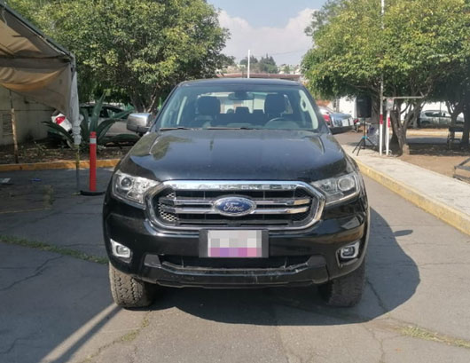 A disposición de PGJE camioneta que contaba con reporte de robo en el estado de Puebla