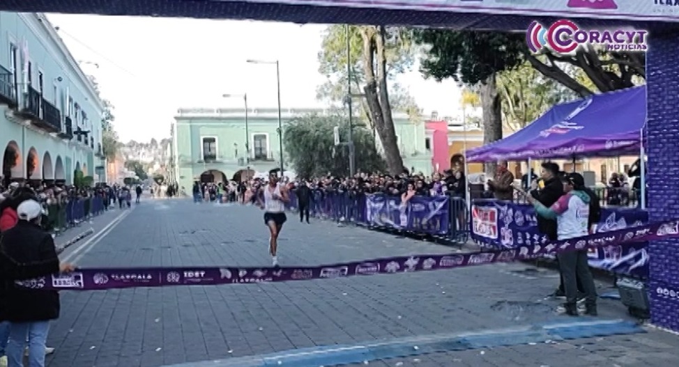 Ganaron Jesús Nava Águila y Jeni Aide Hernández el “Medio Maratón Tlaxcallan 2024”