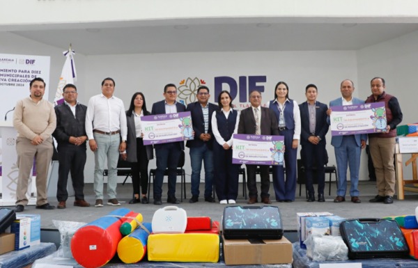 Con entrega de equipo a 10 UBR municipales, Sedif fortalece el servicio