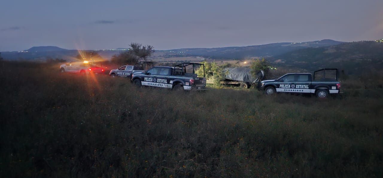 Recuperan SSC y Marina dos camionetas utilizadas para el tráfico ilícito de hidrocarburo en Ixtacuixtla