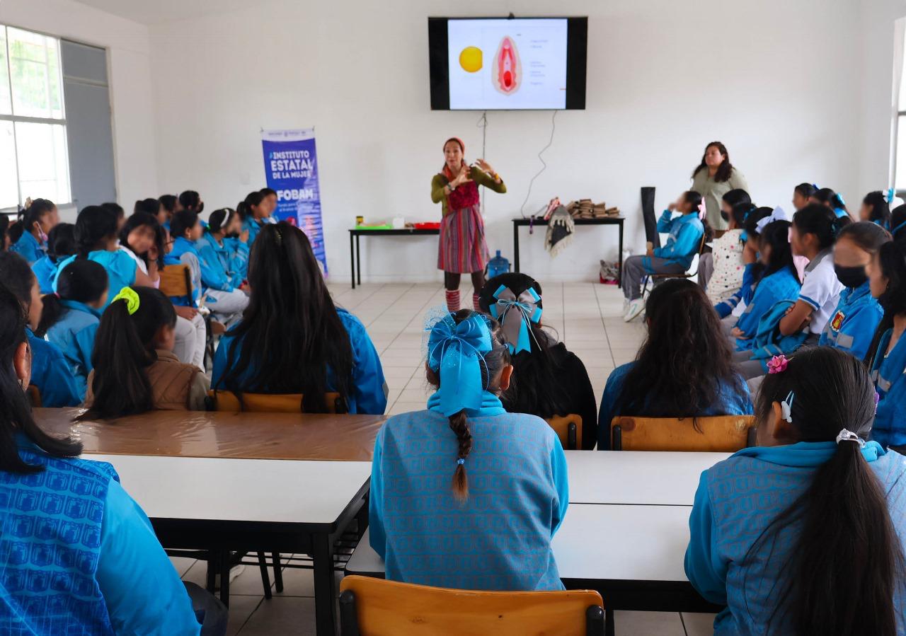 Inicia IEM talleres de salud menstrual en Mazatecochco