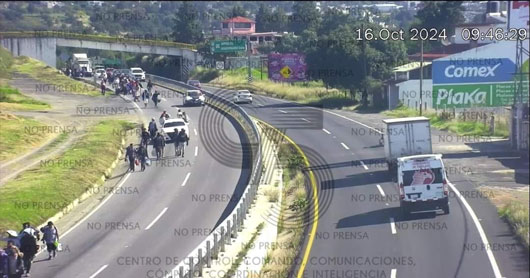 Caravana migrante pasó por Tlaxcala con rumbo a la CDMX