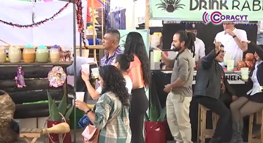 Una diversidad de sabores disfrutaron asistentes al Festival del Pulque