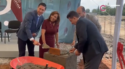 Colocan primera piedra de la nueva nave de 