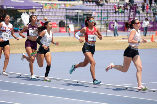 Continúa la fiesta deportiva macro regional de atletismo en Tlaxcala