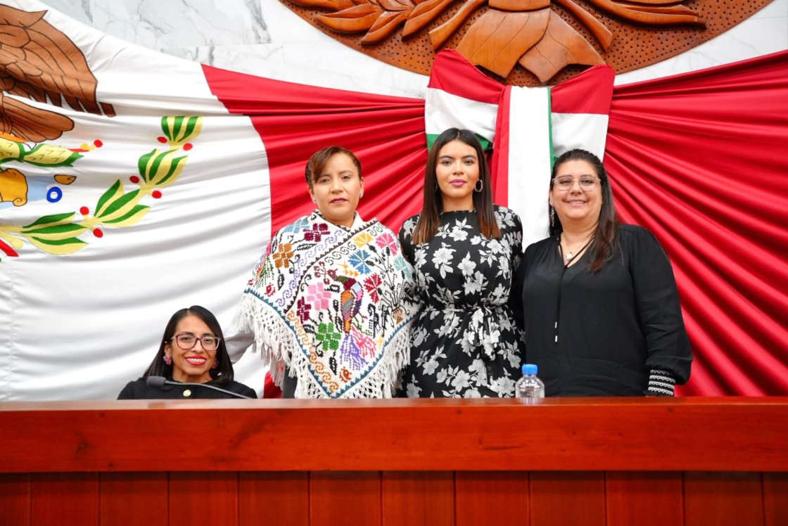 Eligen legisladores a integrantes de la Mesa Directiva para el primer periodo ordinario del segundo año de ejercicio legal