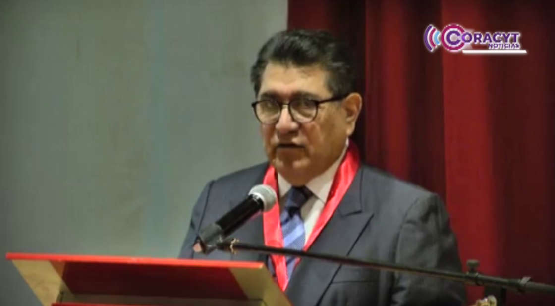 Recibió ex gobernador Héctor Ortiz medalla al “Mérito Académico” 