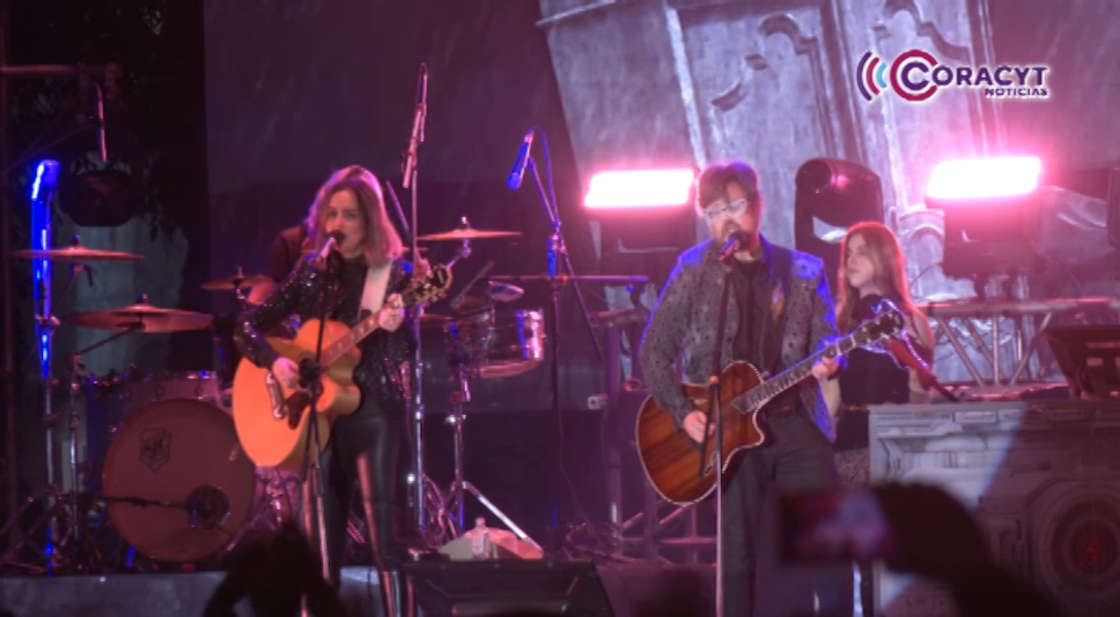 Aleks Syntek celebra 35 años de música en Tlaxcala