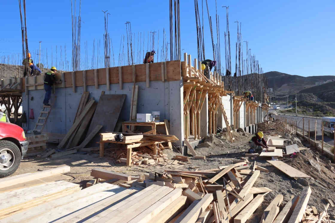 Construcción de 17 bachilleratos tecnológicos y un campus de la UNRC registran avance de 50%: SICT