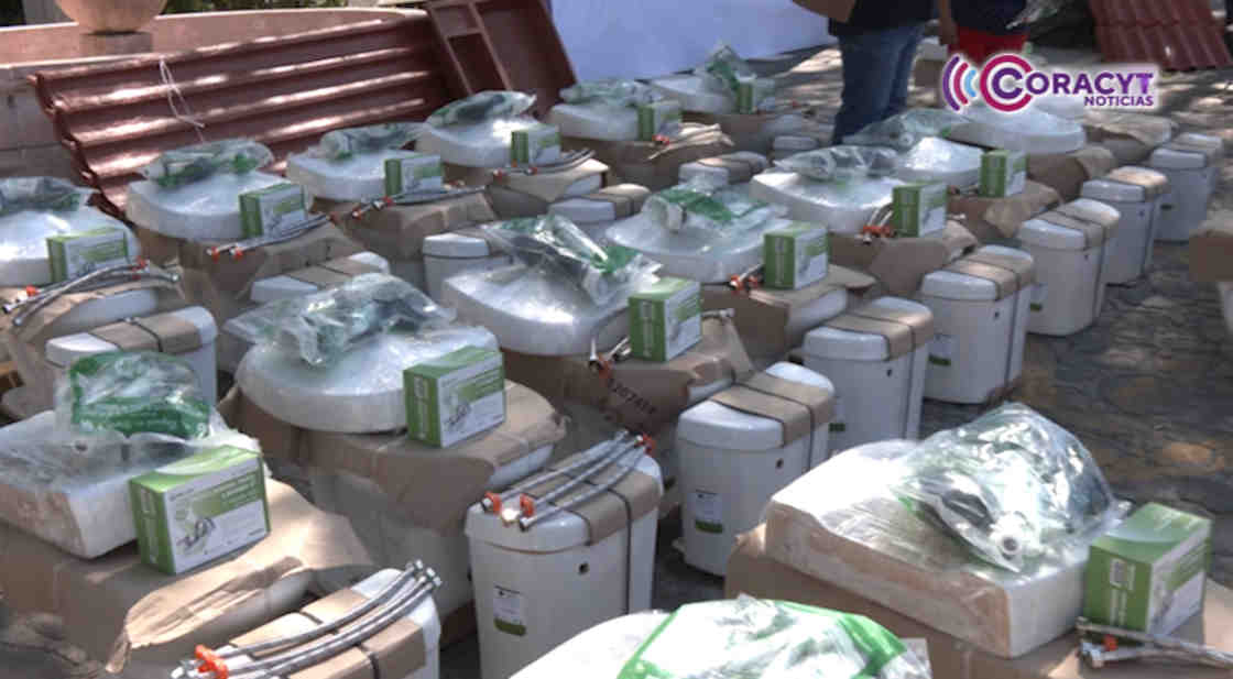 Mejoran viviendas en Apetatitlán con el programa “Baños dignos para todos”