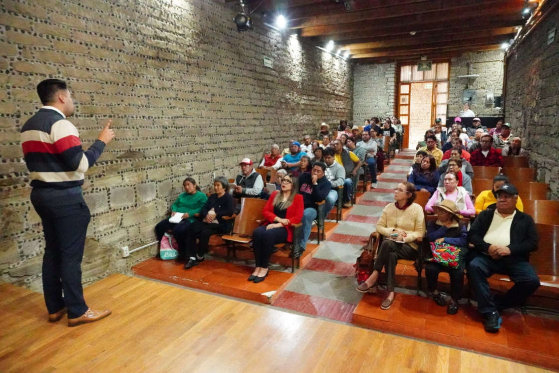 Tlaxcala brinda acompañamiento a adultos mayores para reencontrarse con familiares en EE.UU.