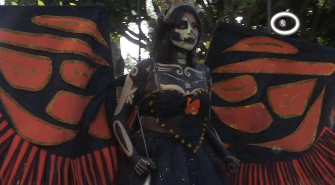 Decenas de catrinas y catrines se apoderaron de las calles del Centro Histórico