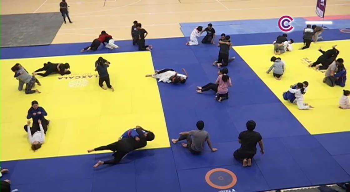 Abrió IDET el pabellón 