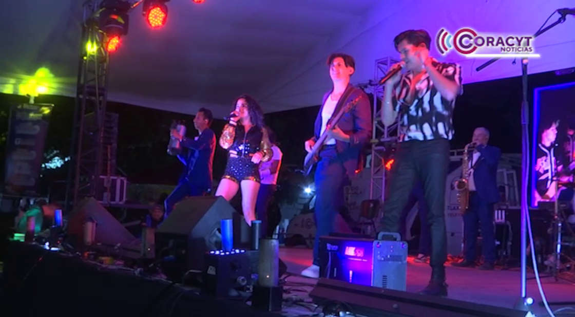 Ritmo y energía en la presentación de “Dkdaz” en el Foro de la Radio 