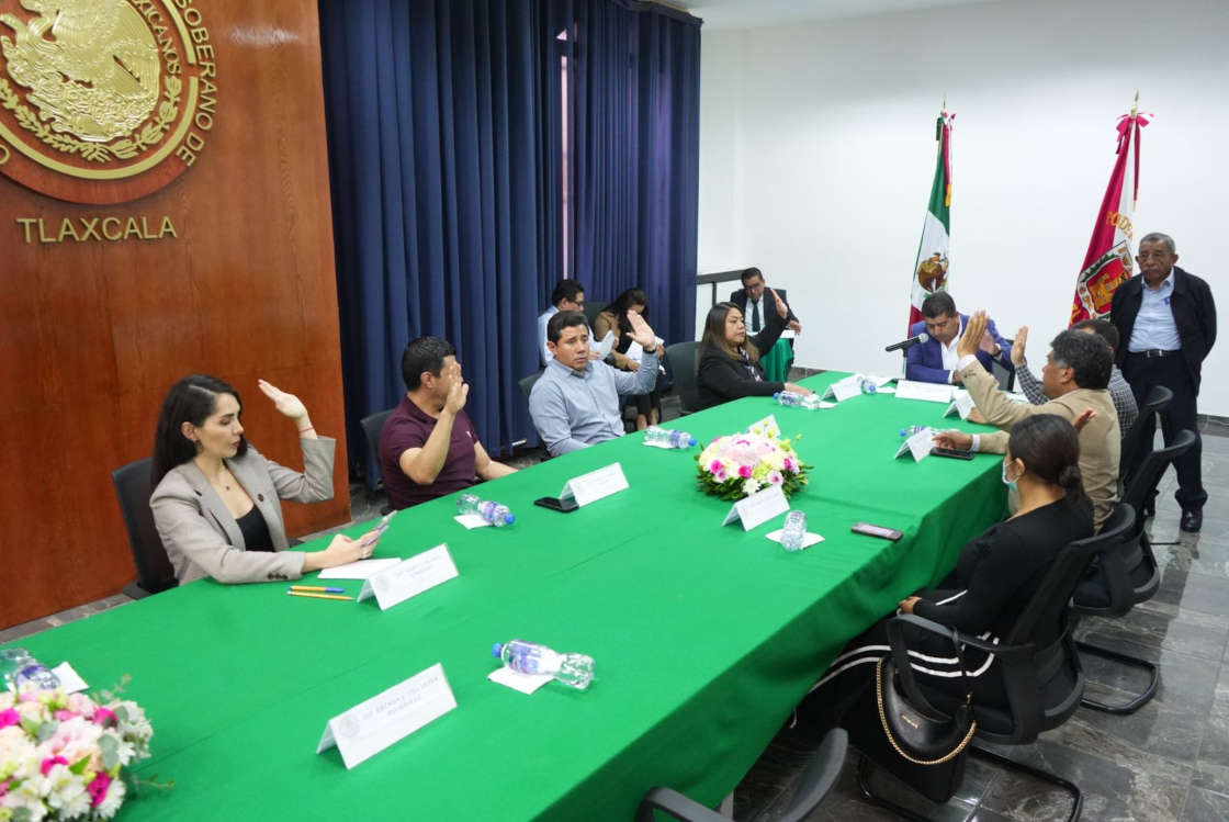 Aprueba Comisión de Puntos Constitucionales, gobernación y Justicia, y Asuntos Políticos, minutas de reforma a la Constitución Federal en materia de ratificación de Guardia Nacional y extorsión