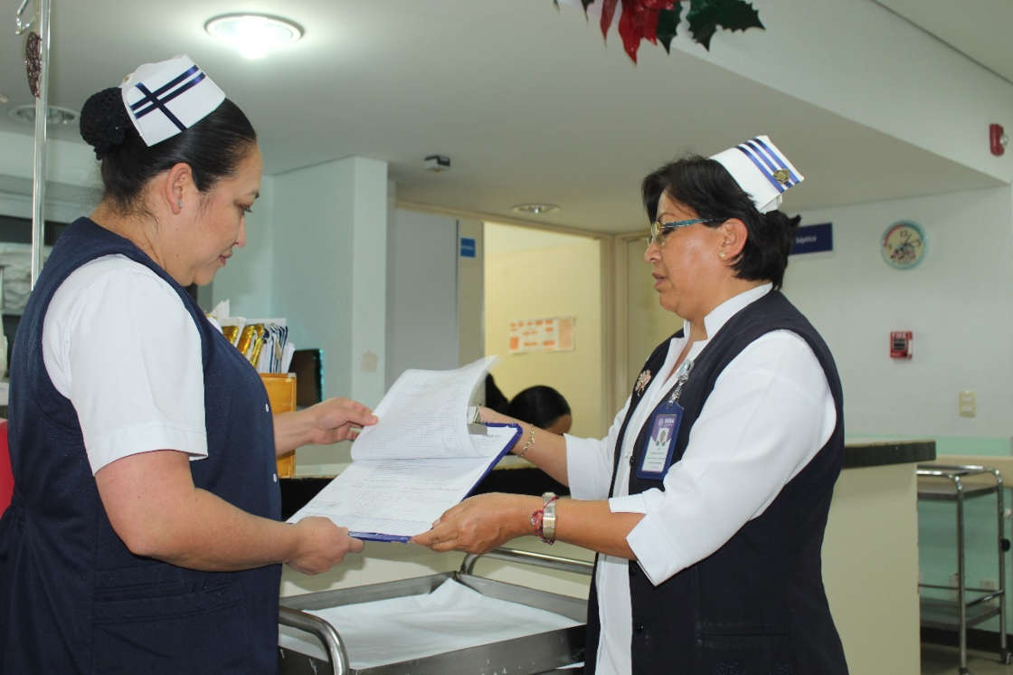 Gobierno estatal fortalece condiciones laborales del personal de salud