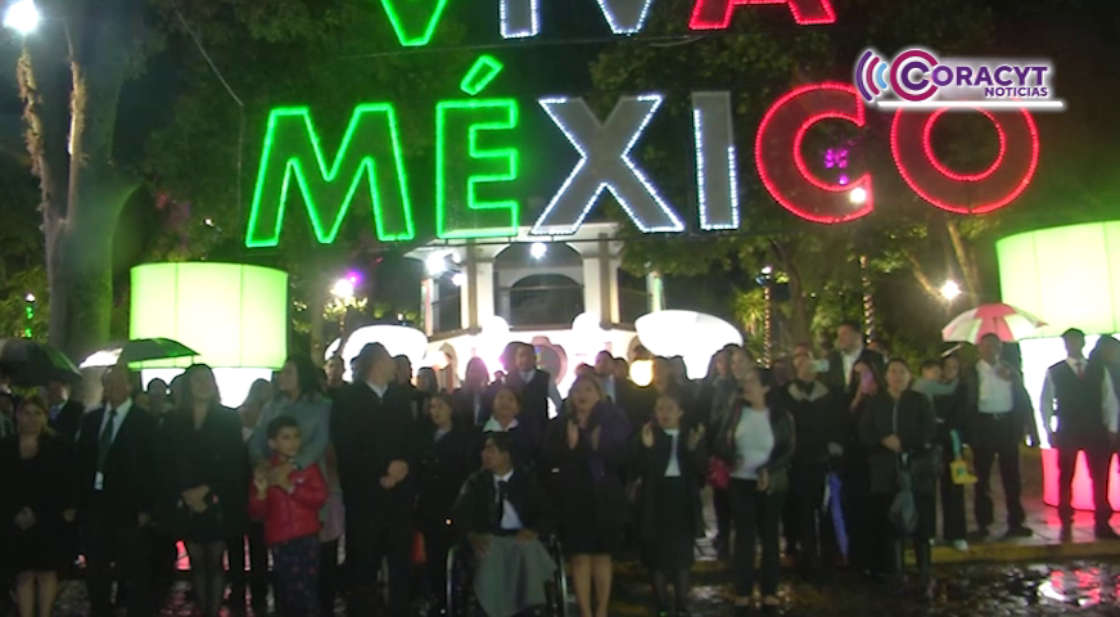 Encienden las luces patrias en Apetatitlán