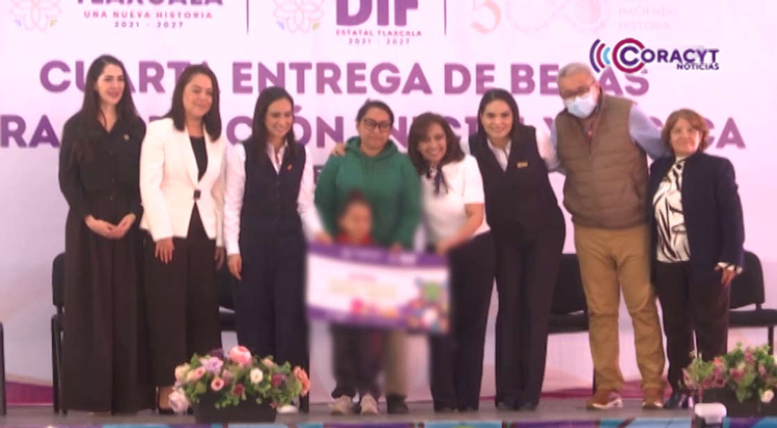 Impulsa gobierno estatal acceso a educación inicial con entrega de becas 