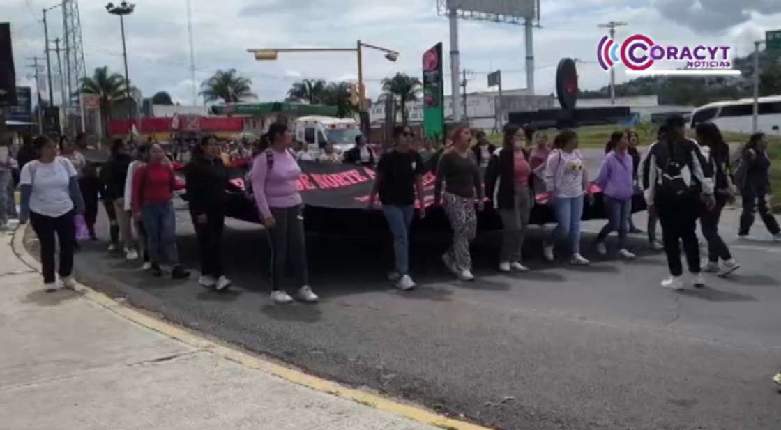 Manifestación de normalistas generó caos vial en Panotla, Totolac y Tlaxcala capital