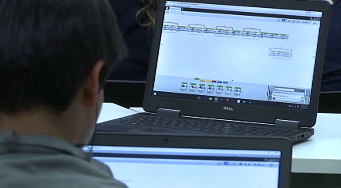 Resuelven estudiantes tlaxcaltecas desafíos reales del sector productivo