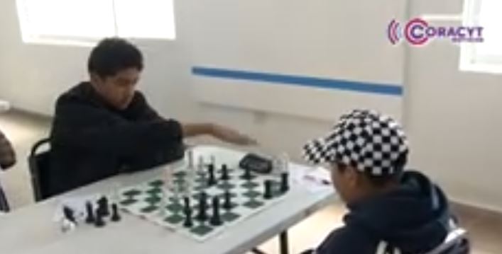 Ajedrecistas tlaxcaltecas afinan estrategia para la Olimpiada Nacional 2026